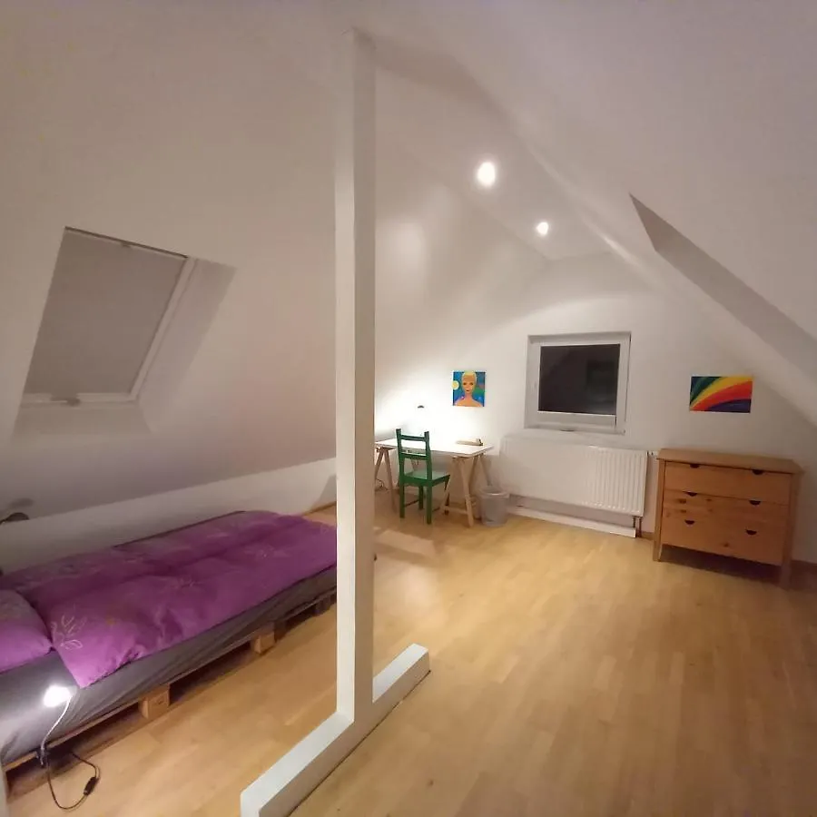 Homestay Haus 'Am Emberg' Apartment Cologne Germany